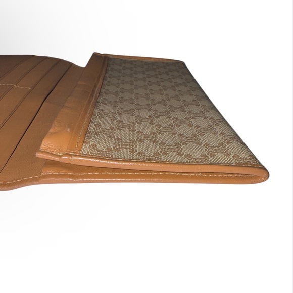 Celine Wallet - Picture 5 of 6